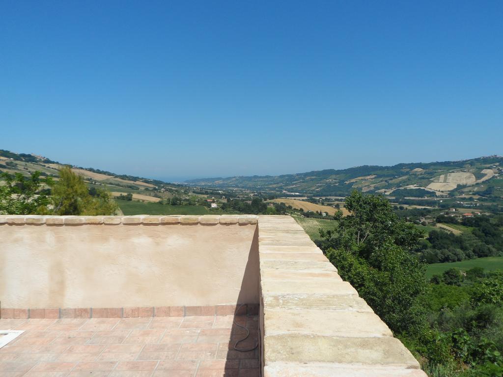 Monterubbiano Il Piccolo Carro Apartments מראה חיצוני תמונה